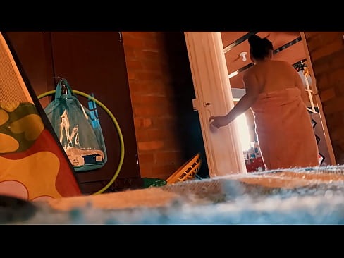❤️ Min onkel følger mig ind i brusebadet, han knepper mig, mens jeg tager et brusebad. ❌ Sex video at da.chengchengsm4.top ❌